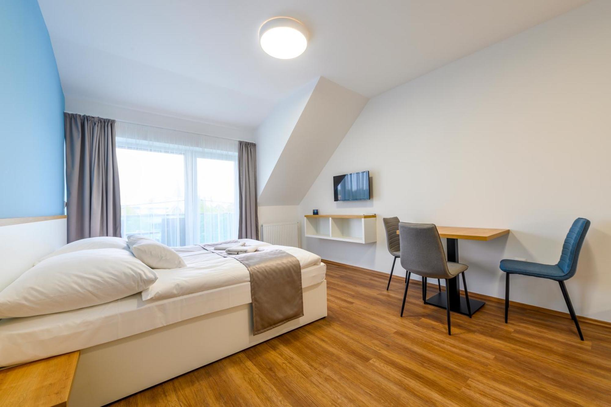 Berill Suites ชาร์วาร์ ภายนอก รูปภาพ