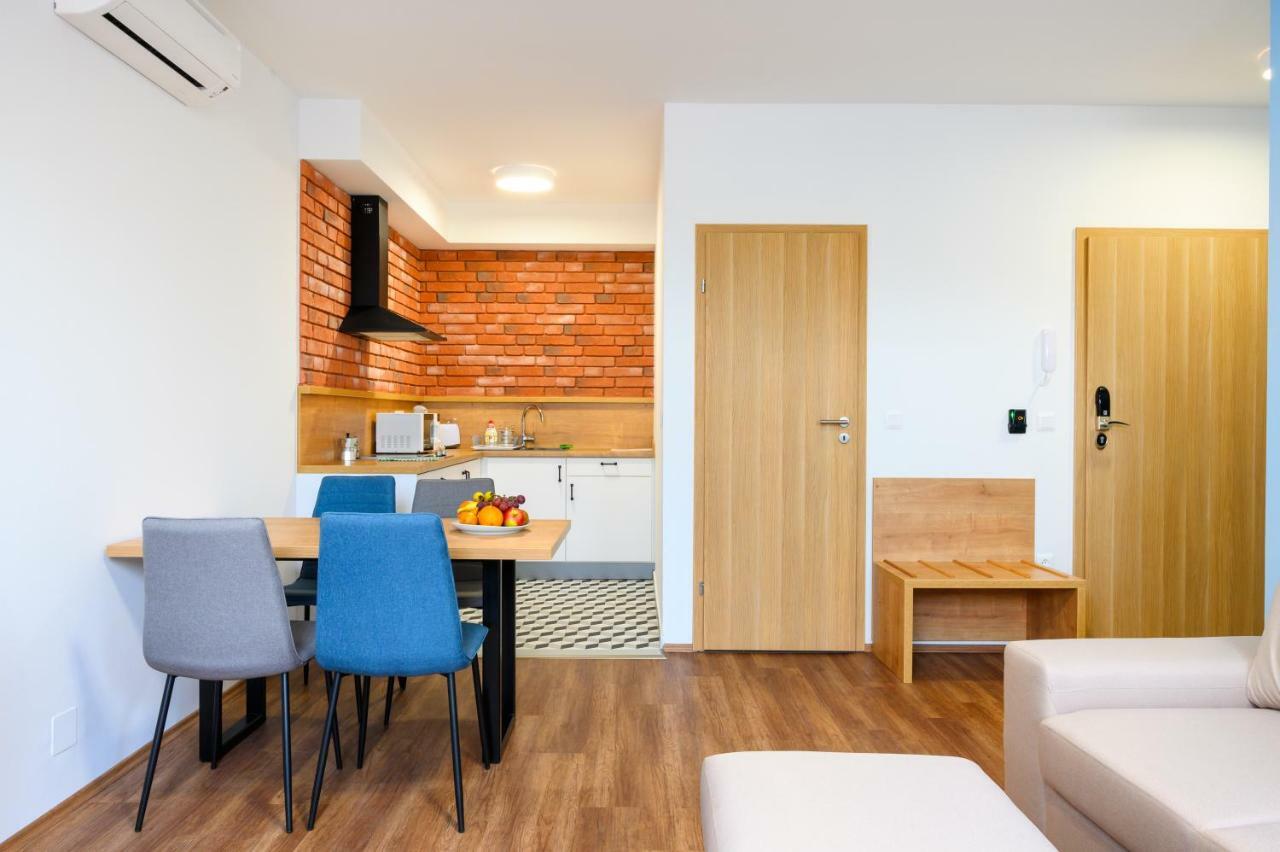 Berill Suites ชาร์วาร์ ภายนอก รูปภาพ